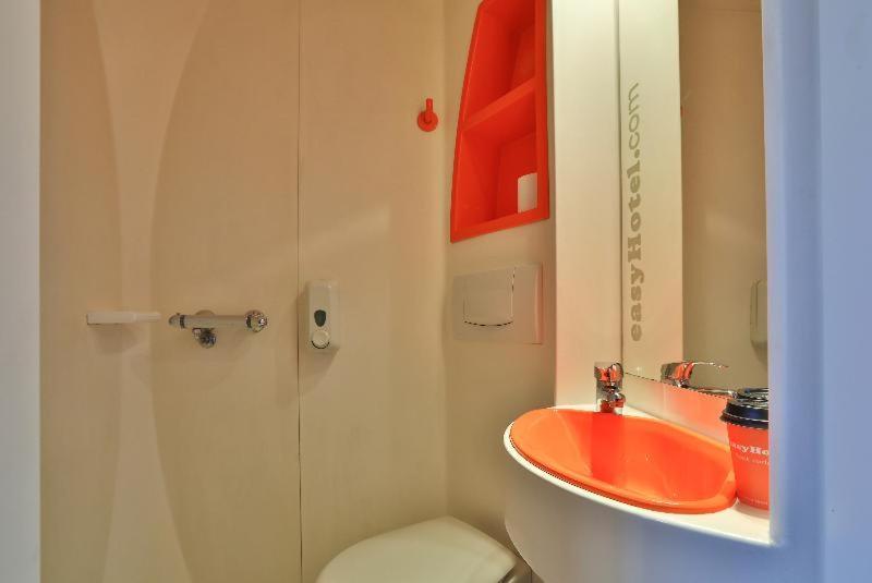 Easyhotel סופיה חדר תמונה